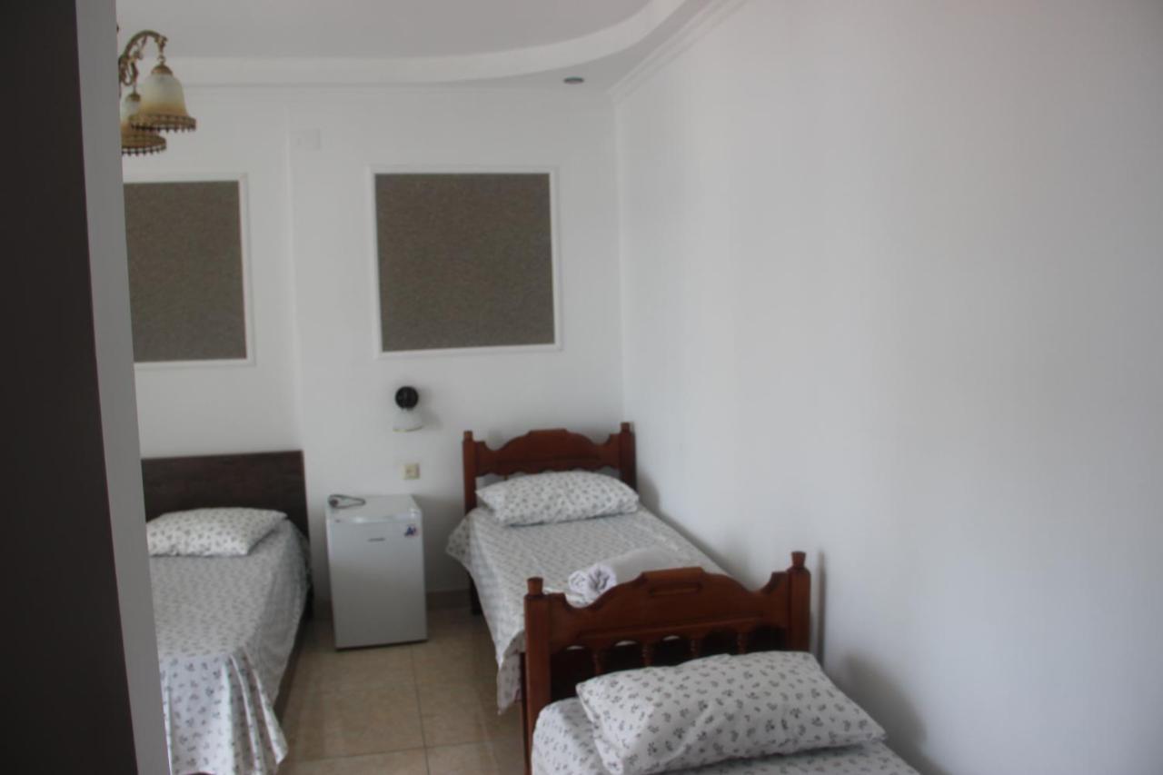 Badu Guest House Квариати Екстериор снимка