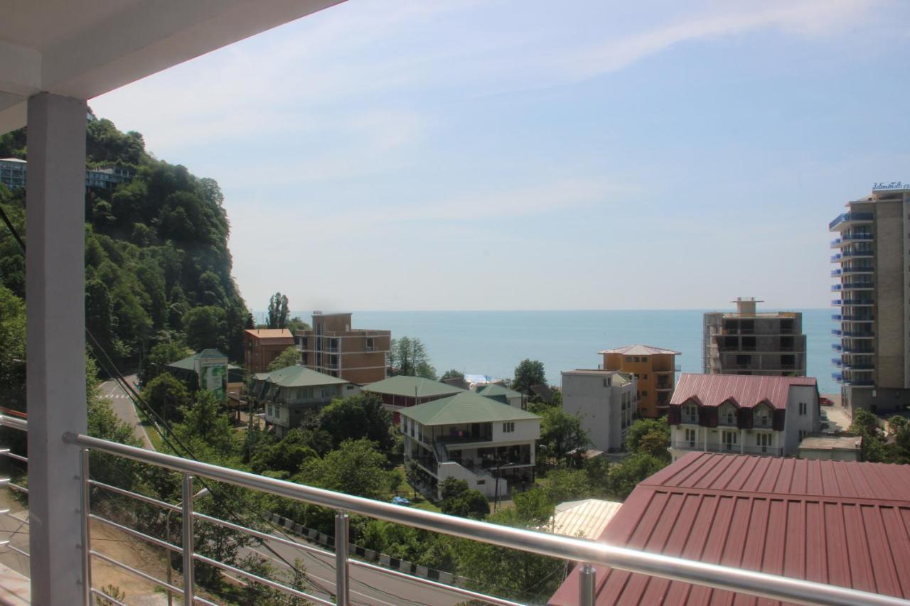 Badu Guest House Квариати Екстериор снимка