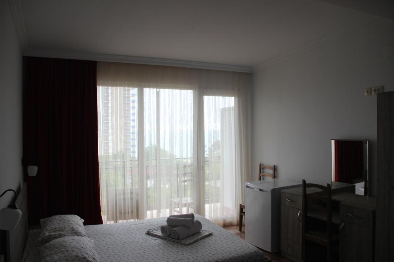 Badu Guest House Квариати Екстериор снимка
