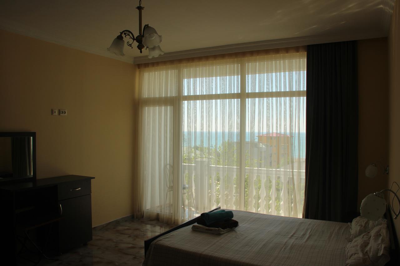 Badu Guest House Квариати Екстериор снимка