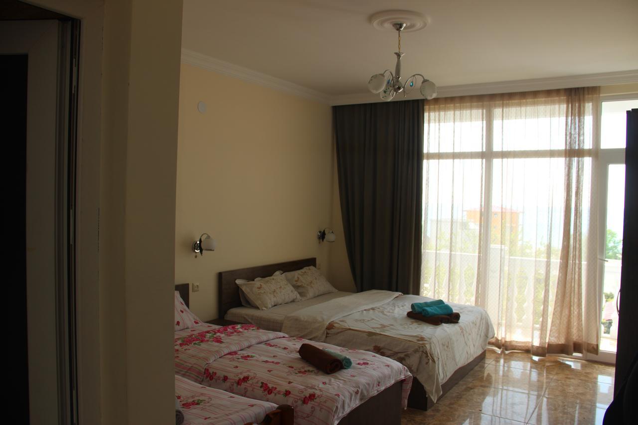 Badu Guest House Квариати Екстериор снимка